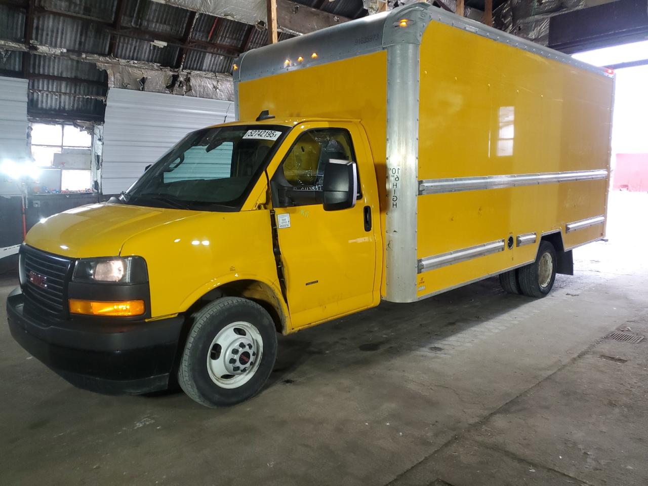 2022 Gmc Savana Cutaway G3500 zu verkaufen in Albany, NY - All Over