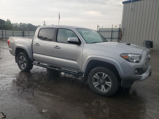  TOYOTA TACOMA 2017 Серебристый