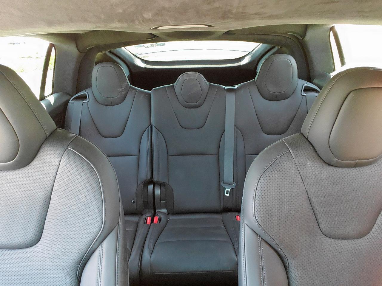 2024 Tesla Model X VIN: 7SAXCDE54RF439754 Lot: 52186885