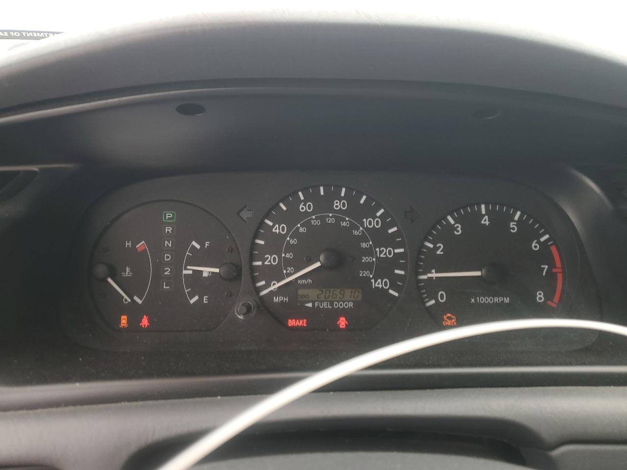 2000 Toyota Camry Le VIN: JT2BG28K1Y0457250 Lot: 52166405