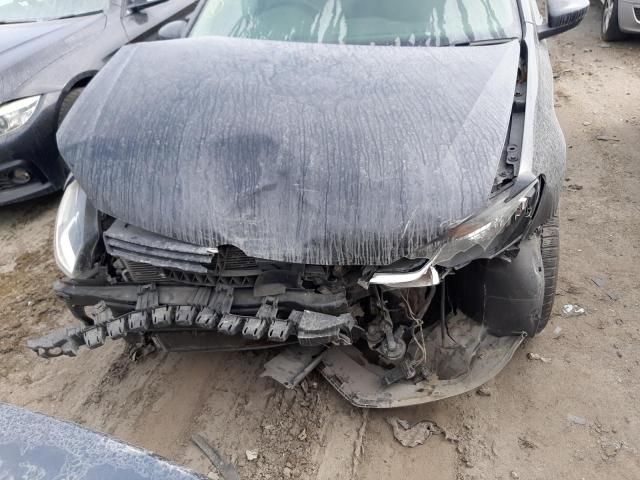 2015 VOLKSWAGEN POLO SE TS