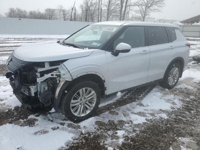  MITSUBISHI OUTLANDER 2023 Biały
