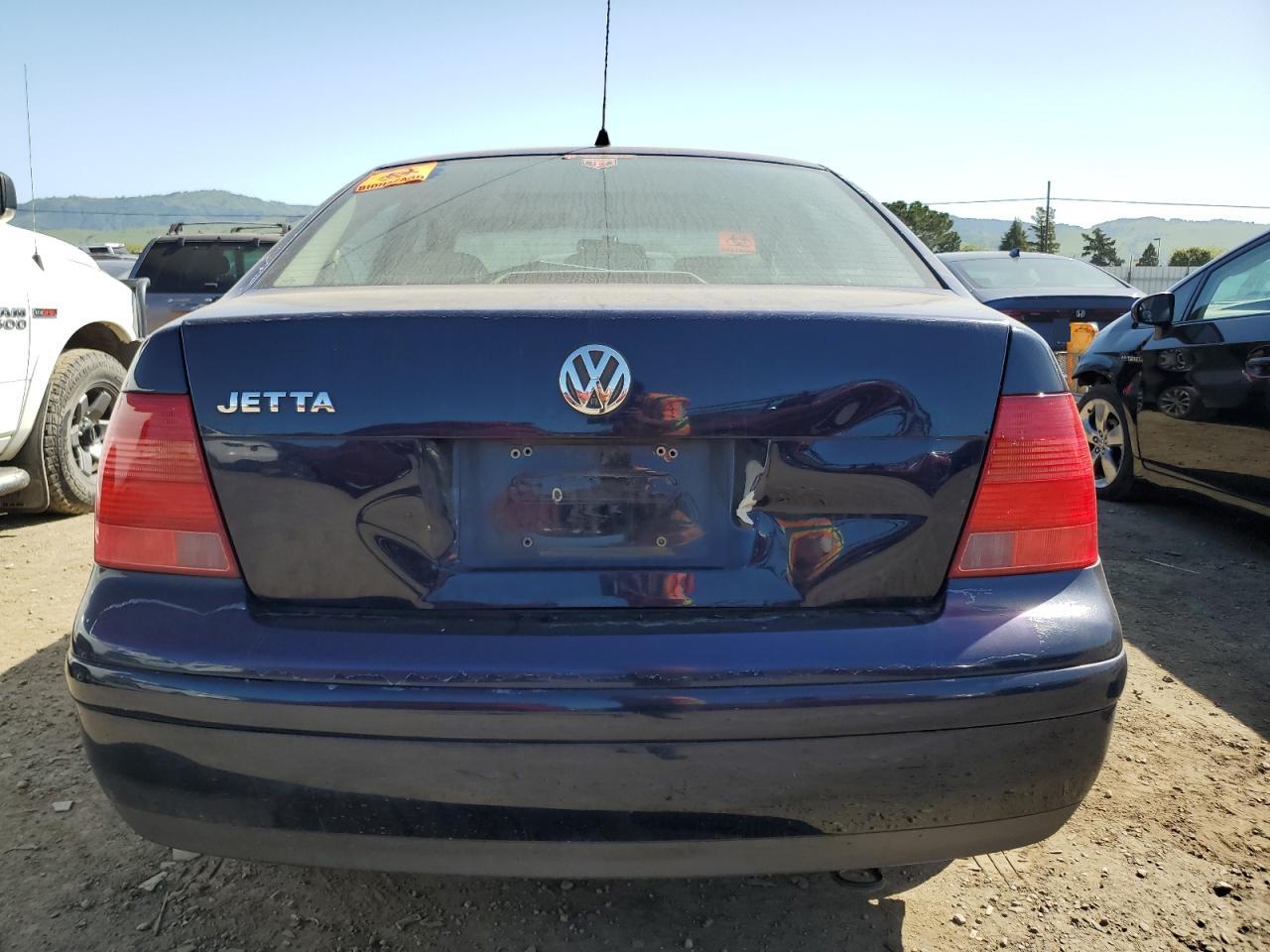 2002 Volkswagen Jetta Gls VIN: 3VWSK69M82M123019 Lot: 52626975
