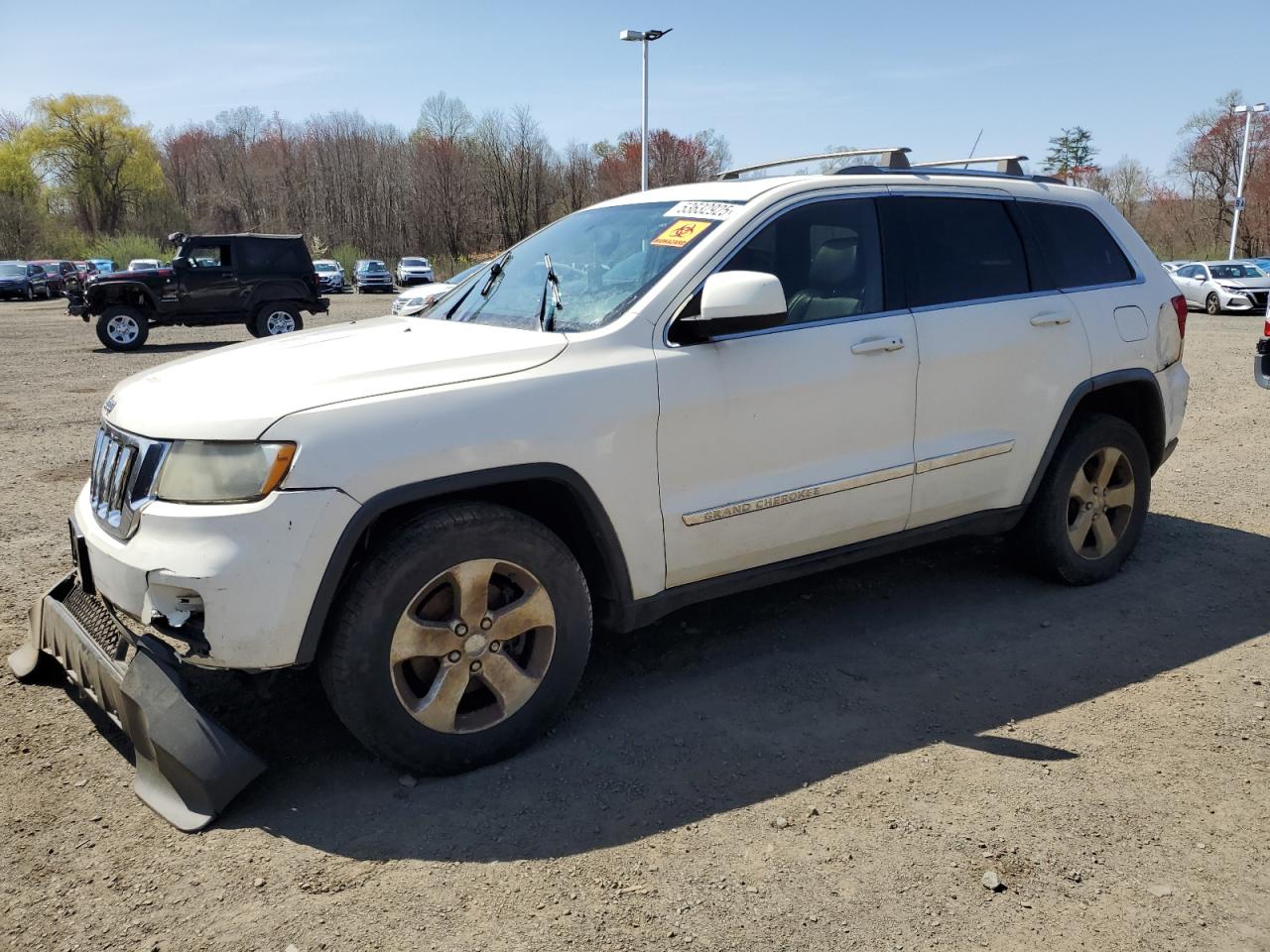 2011 Jeep Grand Cherokee Laredo for Sale in East Granby, CT - Front End