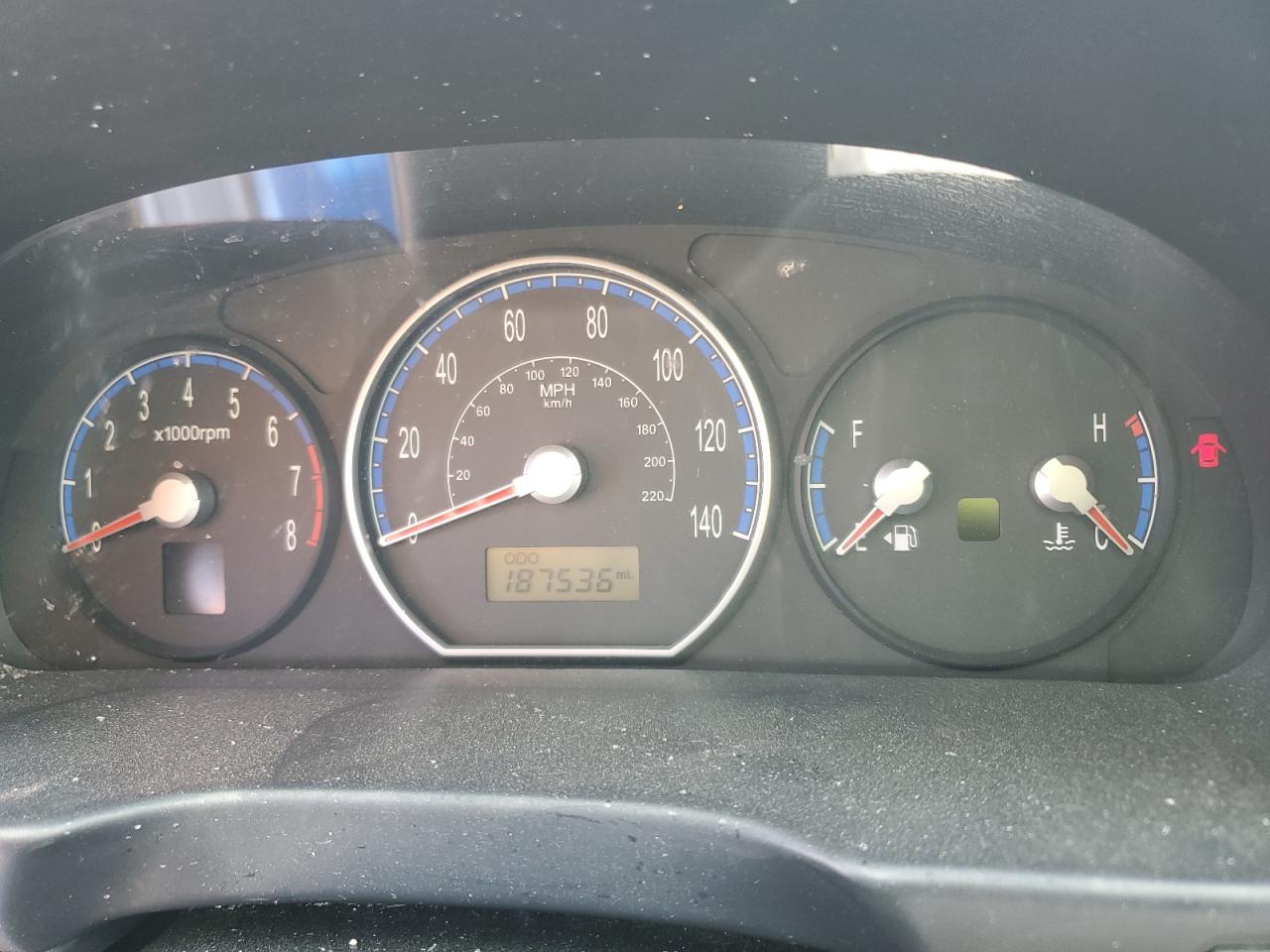 2008 Hyundai Santa Fe Gls VIN: 5NMSG13D78H165886 Lot: 53690555