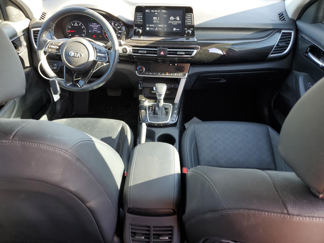 2021 Kia Seltos Ex VIN: KNDERCAA8M7226532 Lot: 54626345