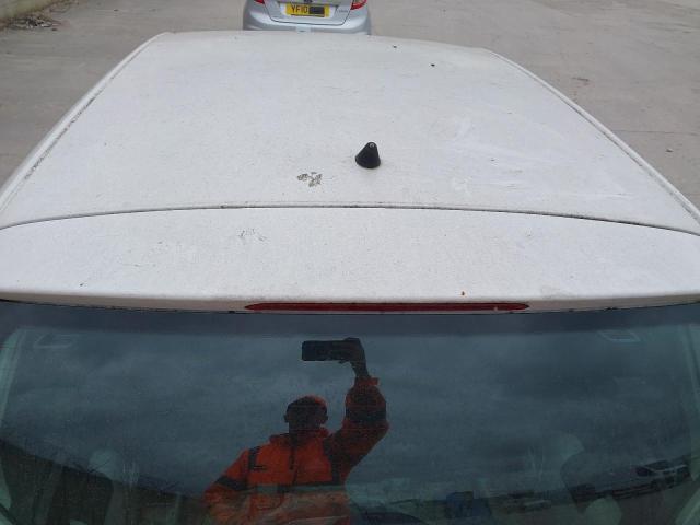 2013 VOLKSWAGEN TAKE UP