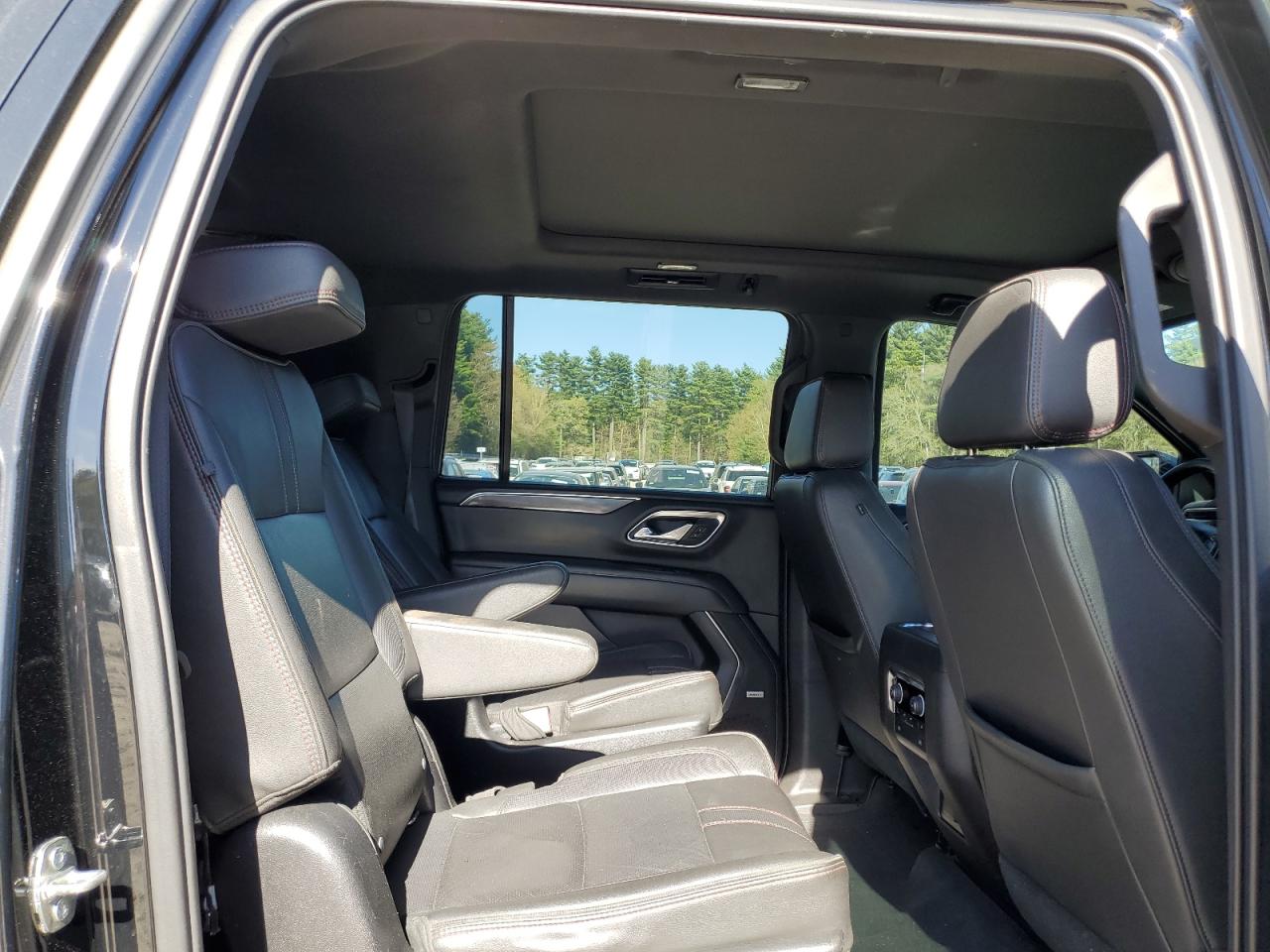 2021 Chevrolet Suburban C1500 Rst VIN: 1GNSCEKD5MR335499 Lot: 54932675
