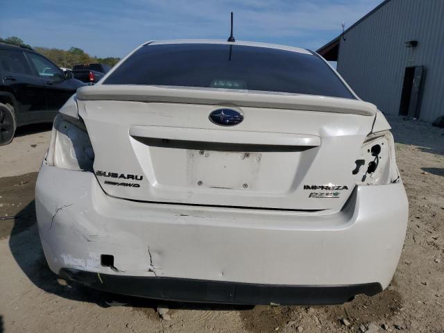 SUBARU IMPREZA 2015 Білий