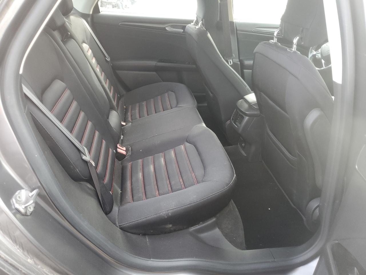 2013 Ford Fusion Se VIN: 3FA6P0H74DR370113 Lot: 54860635