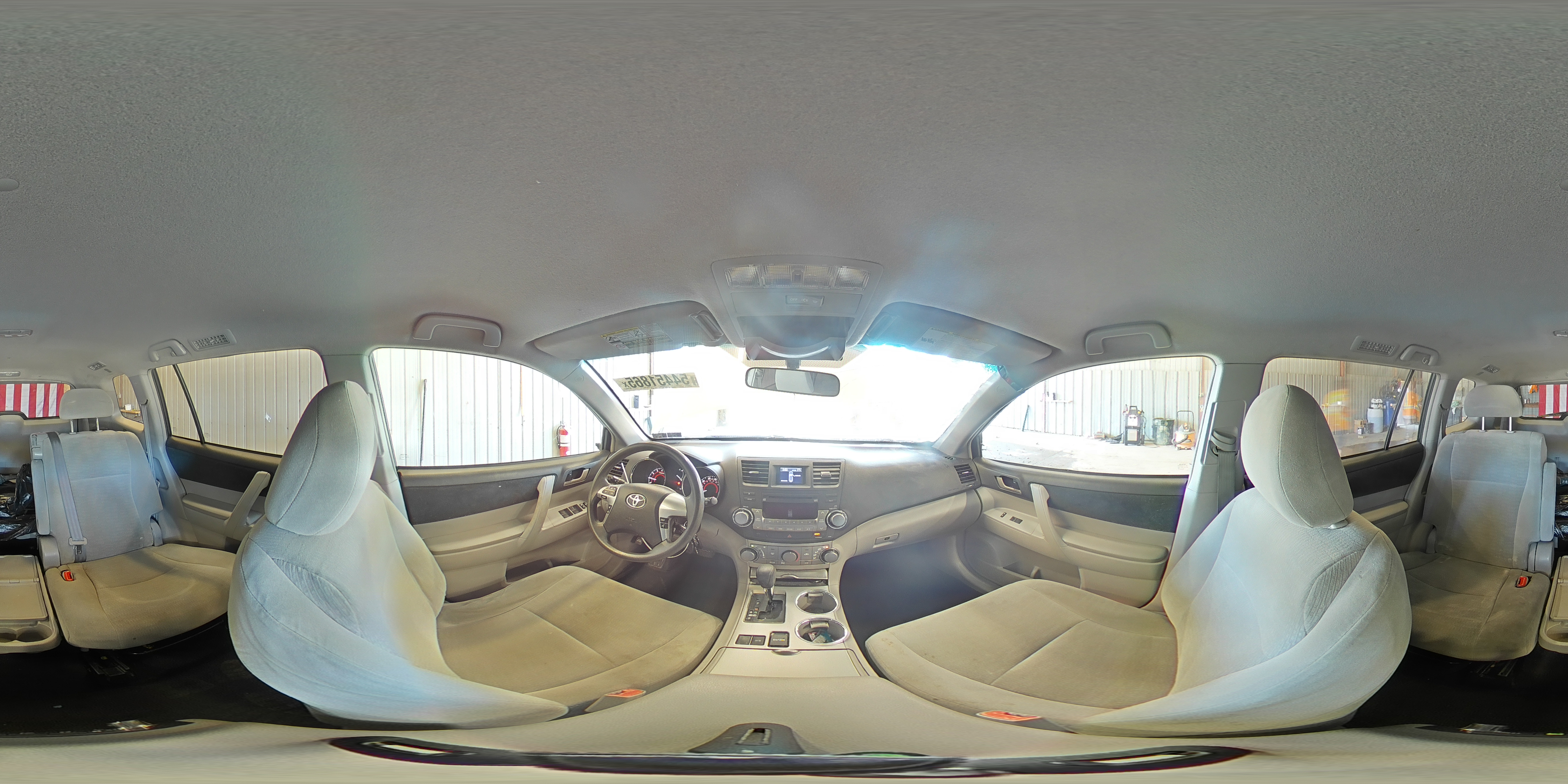 2011 Toyota Highlander Base VIN: 5TDZK3EH2BS033146 Lot: 54451865