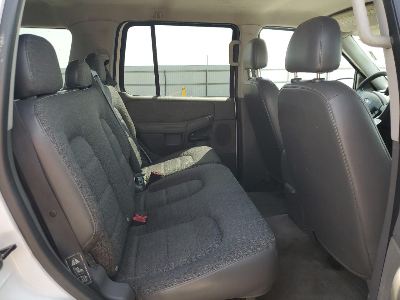 2003 Ford Explorer Xls VIN: 1FMZU62K83ZA93665 Lot: 55079905