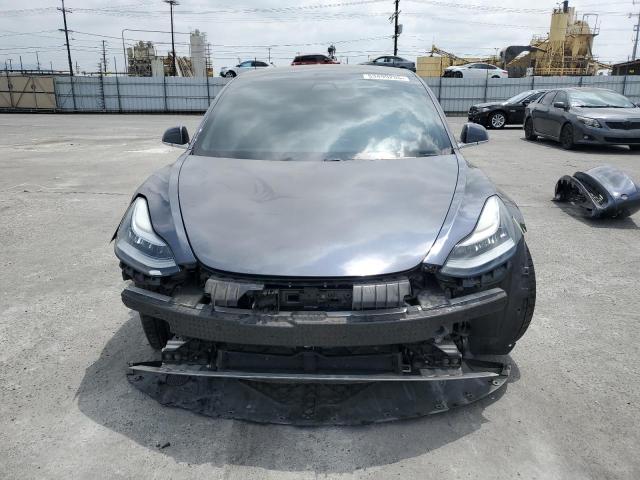  TESLA MODEL 3 2019 Szary