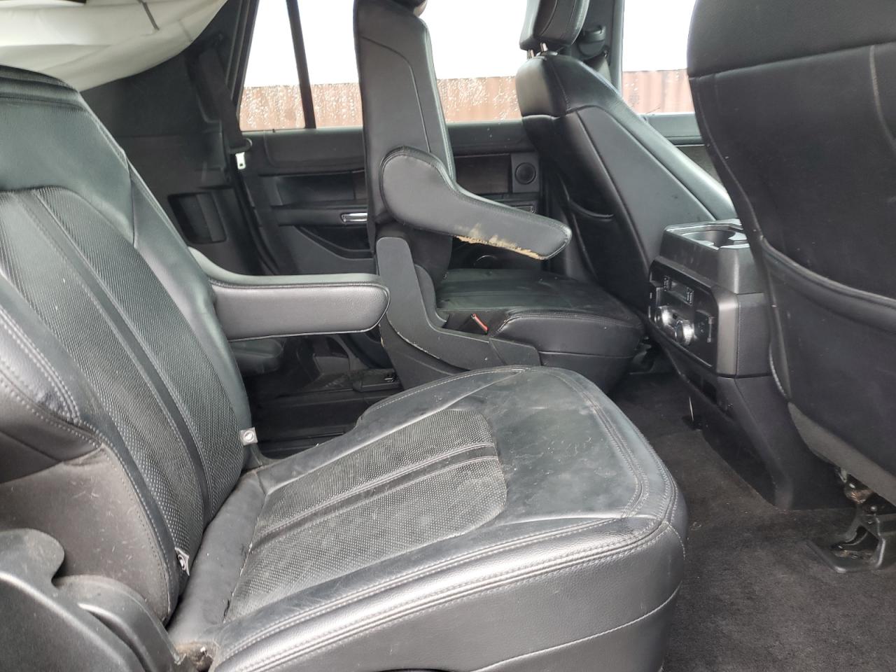 2018 Ford Expedition Limited VIN: 1FMJU2AT4JEA14562 Lot: 55304375