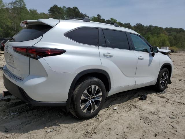  TOYOTA HIGHLANDER 2024 Biały