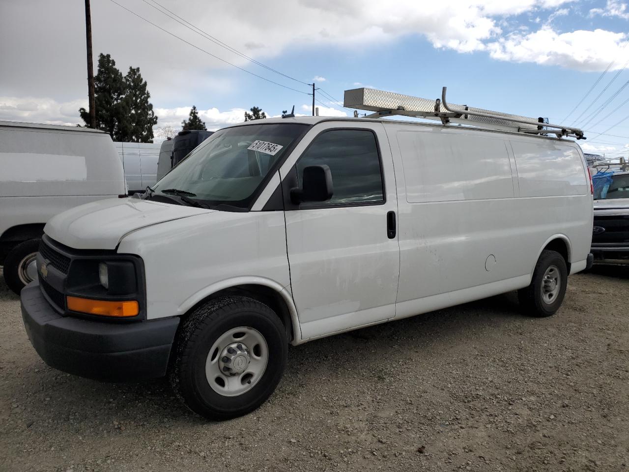 2015 Chevrolet Express G2500 for Sale in Rancho Cucamonga, CA - Side