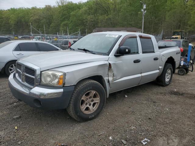 2005 Dodge Dakota Quad Slt