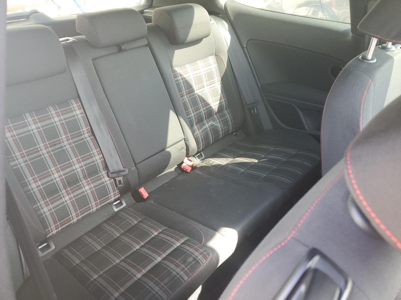 2010 Volkswagen Gti VIN: WVWFV7AJ7AW191278 Lot: 52124105