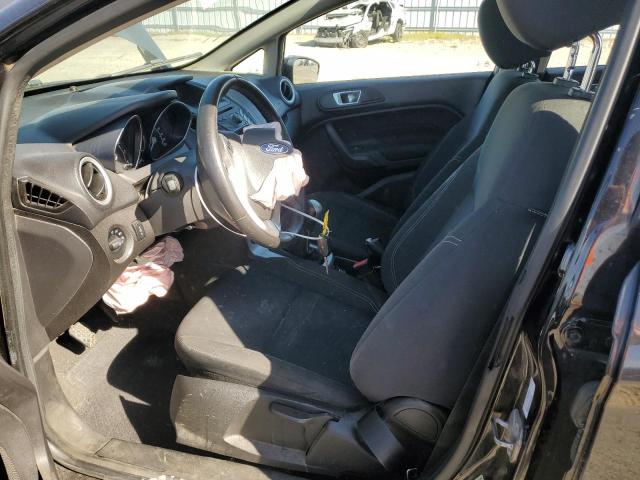Хетчбеки FORD FIESTA 2015 Чорний