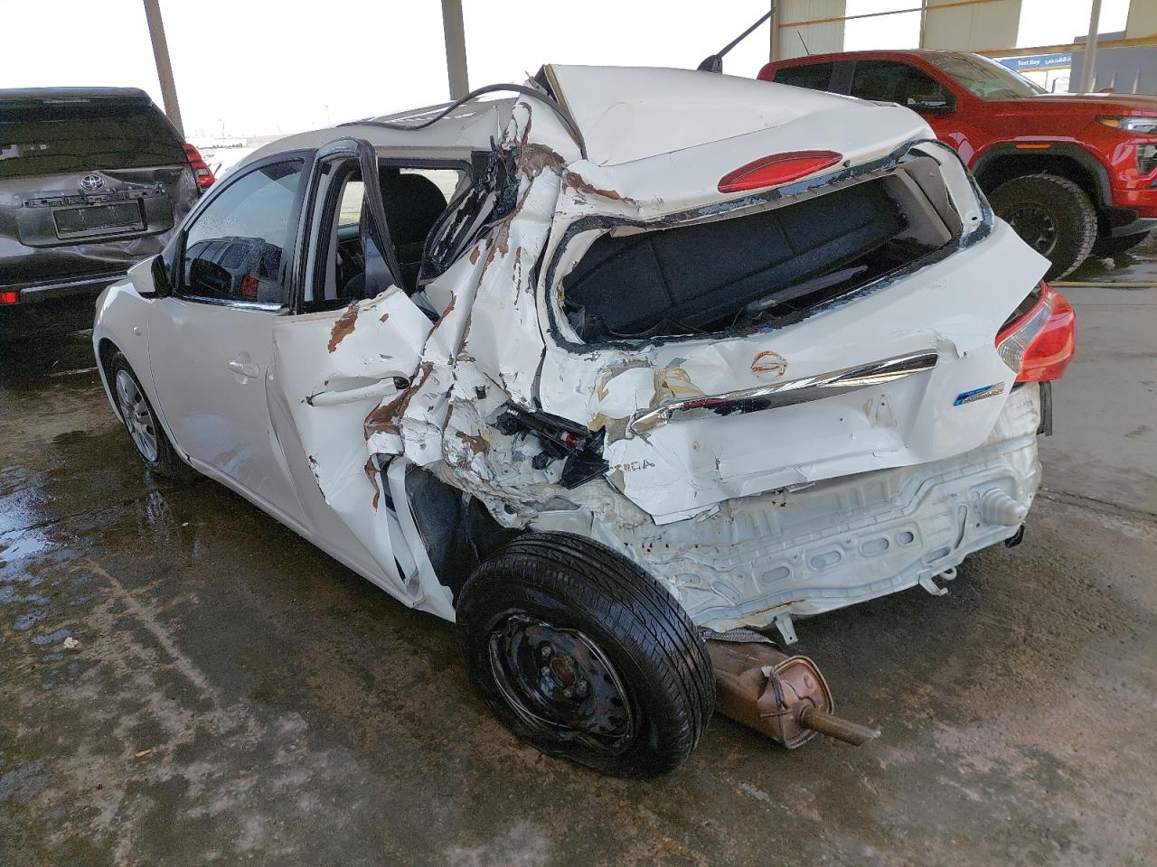 MNTBC2C98G6010913 - 2016 Nissan Tiida - #undefined