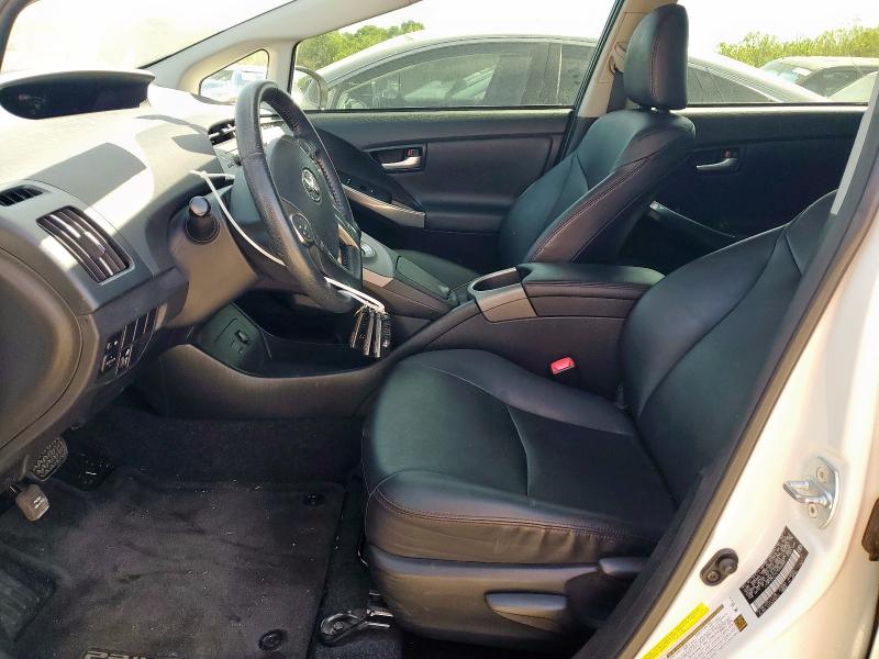  TOYOTA PRIUS 2013 Biały