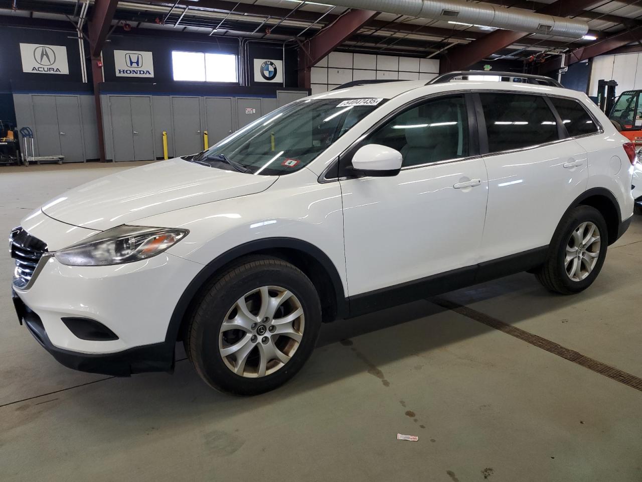 2013 Mazda Cx-9 Touring zu verkaufen in East Granby, CT - Minor Dent/Scratches