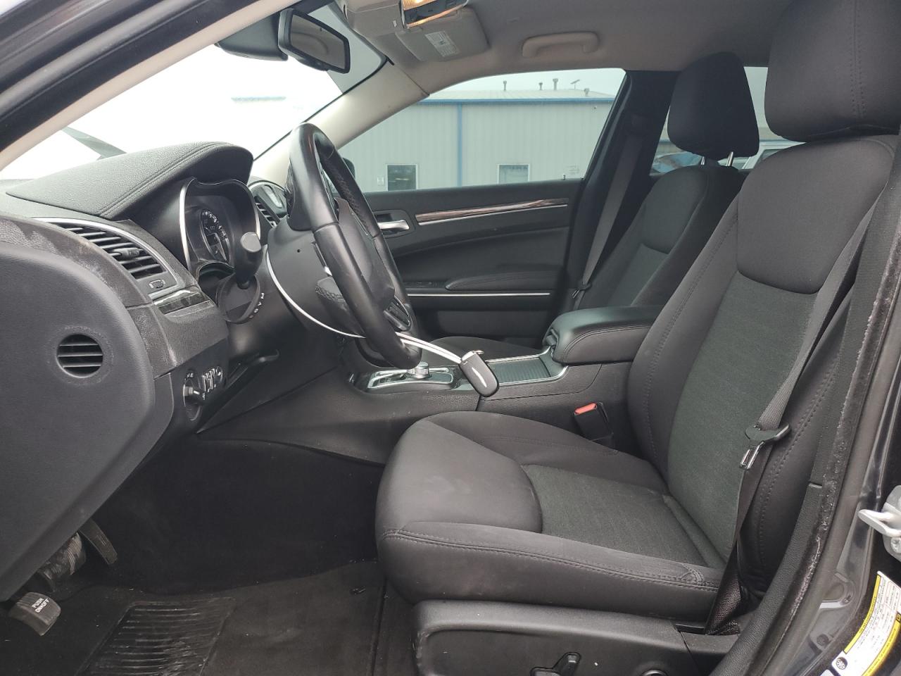 2018 Chrysler 300 Touring VIN: 2C3CCAAG9JH137672 Lot: 54375905