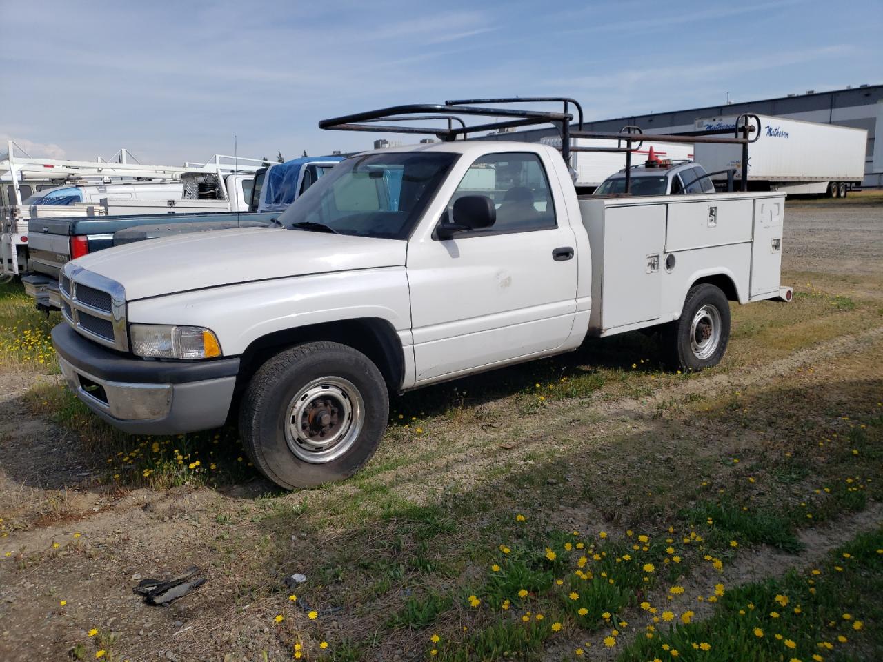 1999 Dodge Ram 2500 იყიდება Sacramento-ში, CA - Rear End