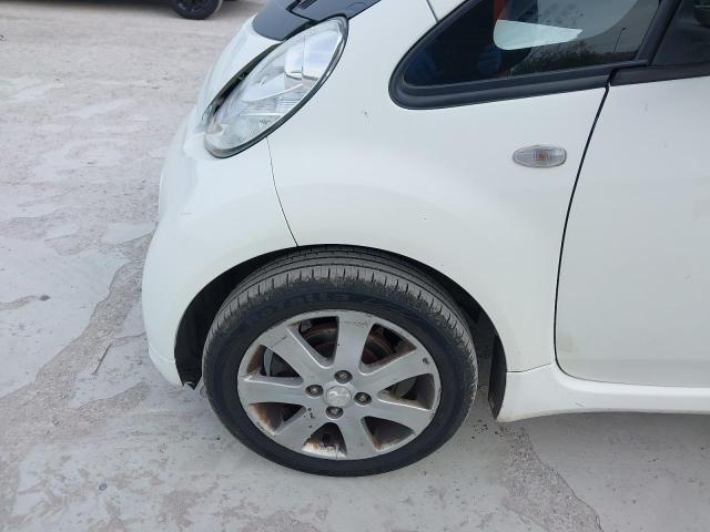 2015 PEUGEOT ION