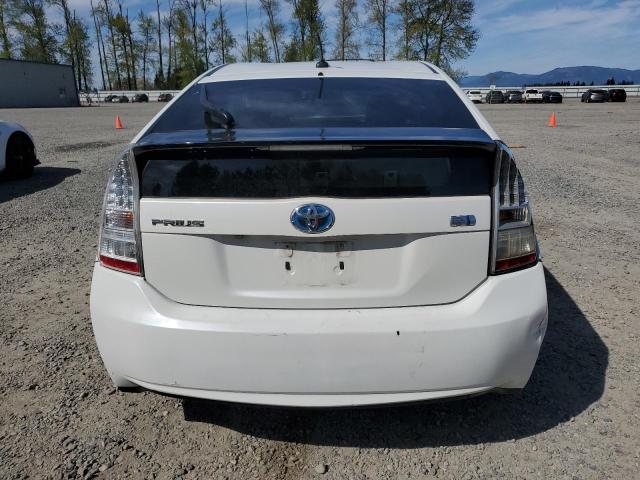  TOYOTA PRIUS 2013 Белый