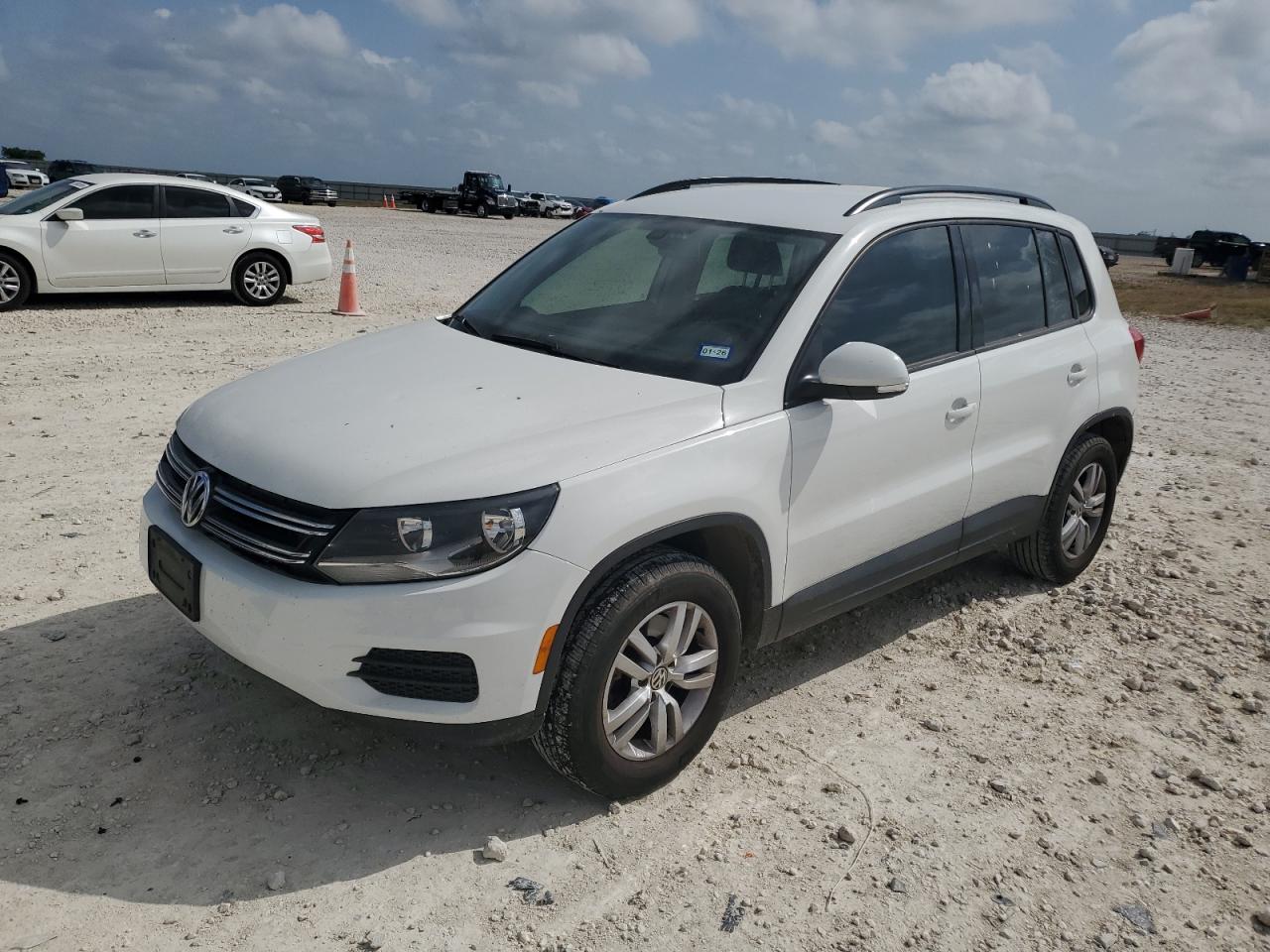 2017 Volkswagen Tiguan S for Sale in Taylor, TX - Hail