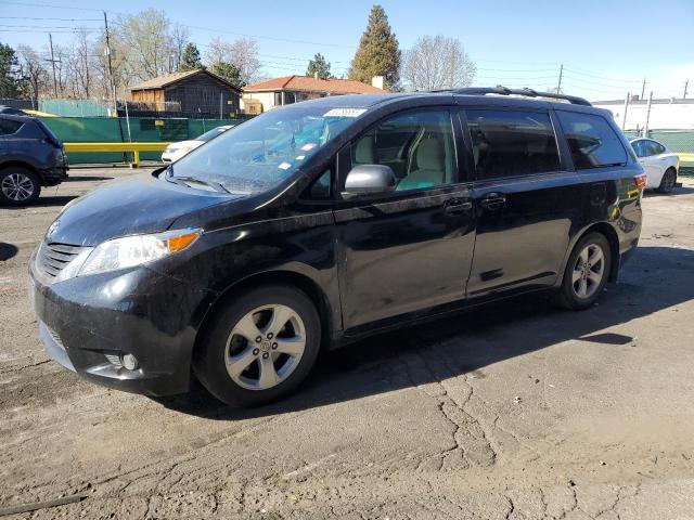 2015 Toyota Sienna Le  