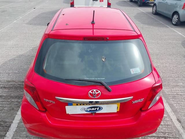 2013 TOYOTA YARIS TR V