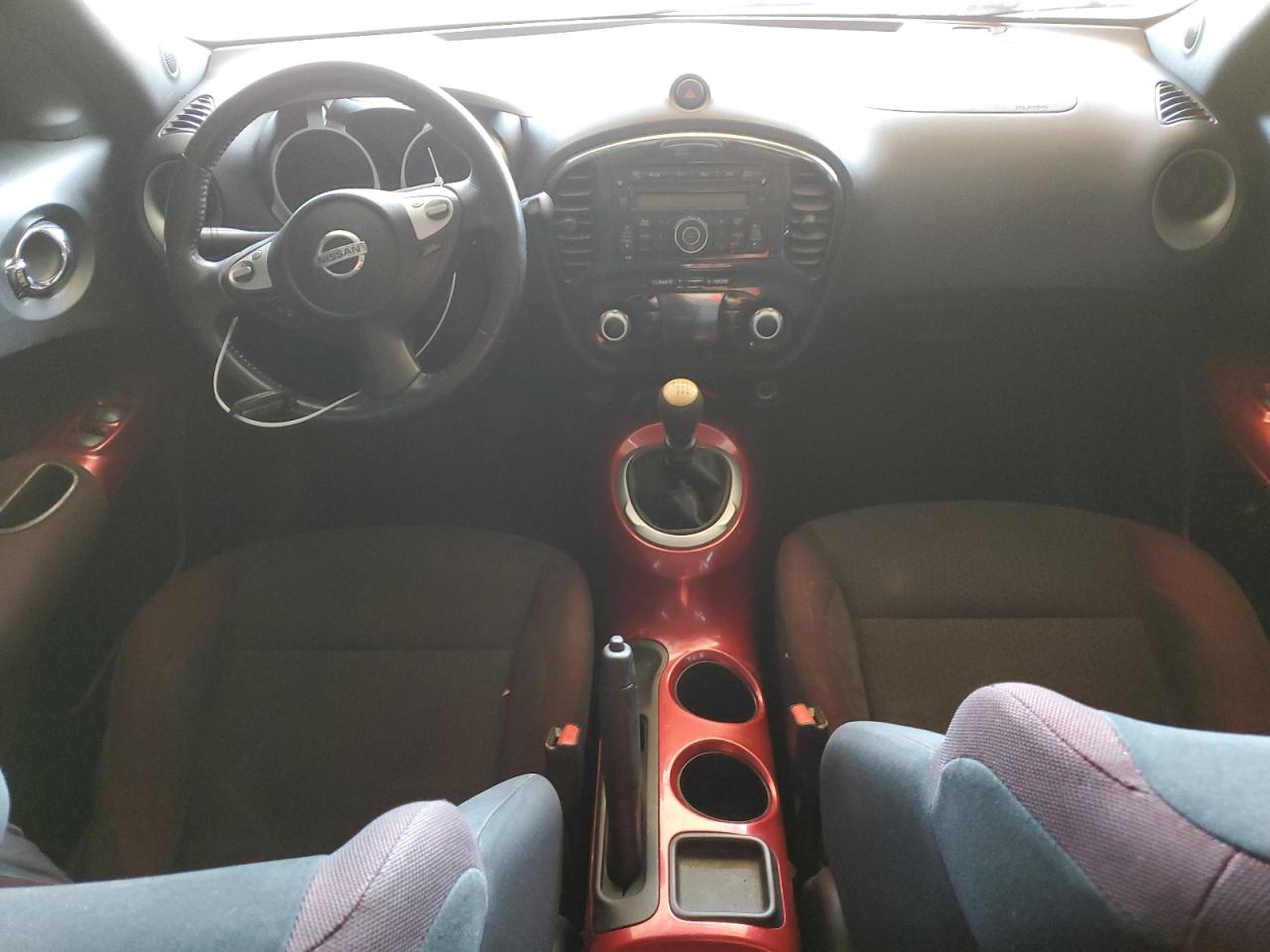 2011 Nissan Juke - Image 8