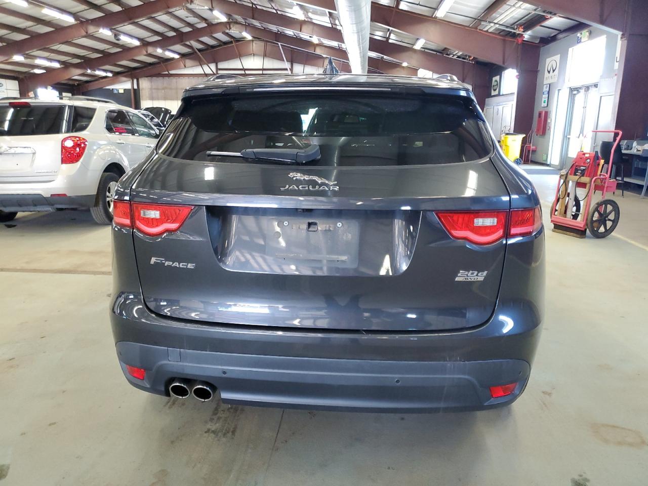 2017 Jaguar F-Pace Prestige VIN: SADCK2BN2HA099023 Lot: 52750675