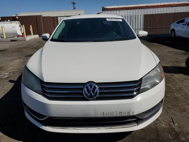  VOLKSWAGEN PASSAT 2014 Biały