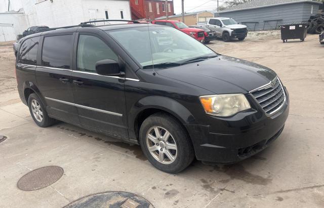 2010 Chrysler Town & Country Touring