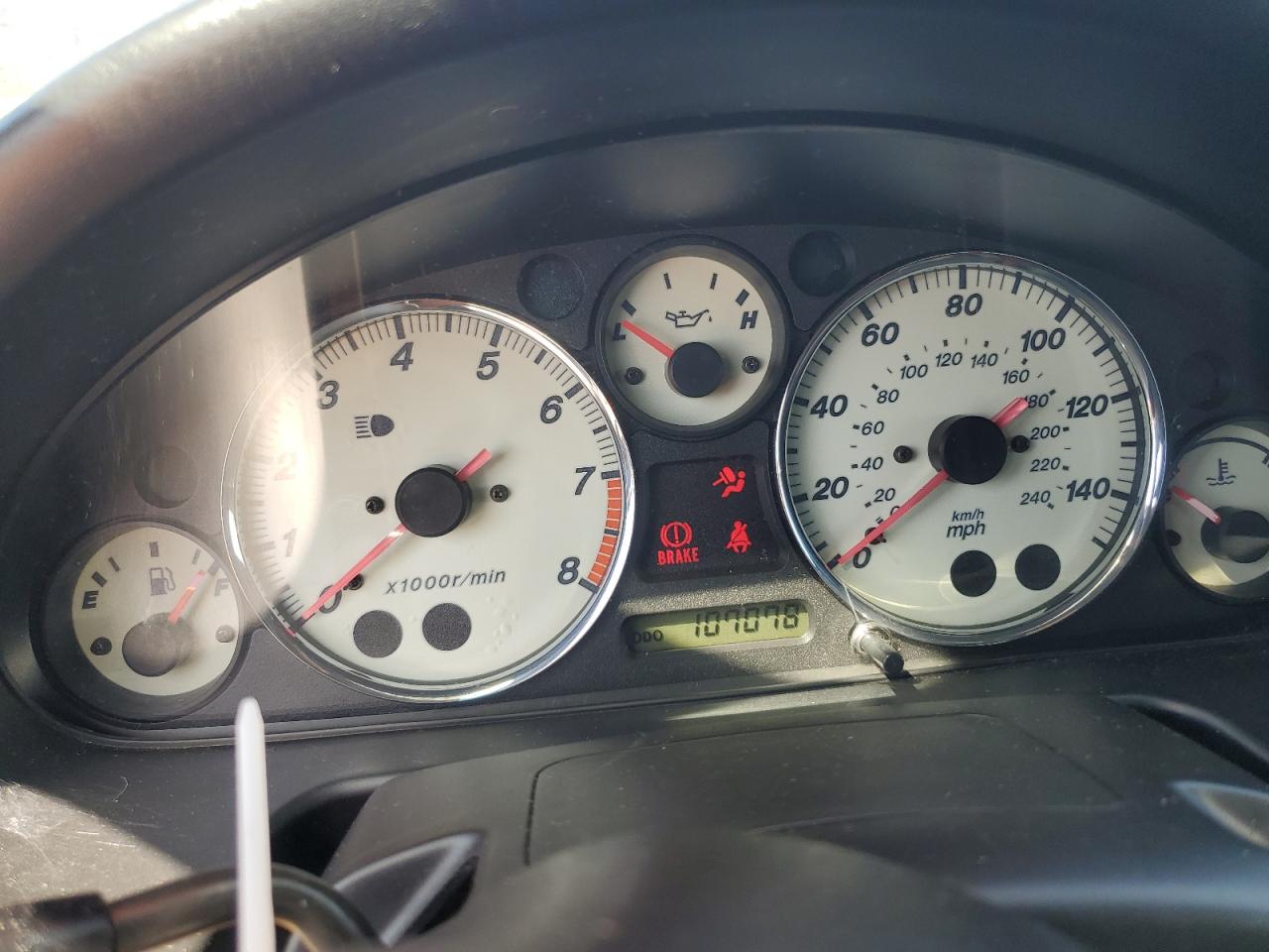 2001 Mazda Mx-5 Miata Base VIN: JM1NB353010206537 Lot: 52020455