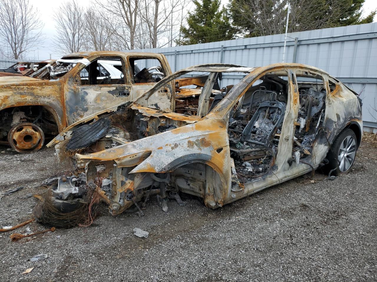 2023 Tesla Model Y na sprzedaż w Bowmanville, ON - Burn