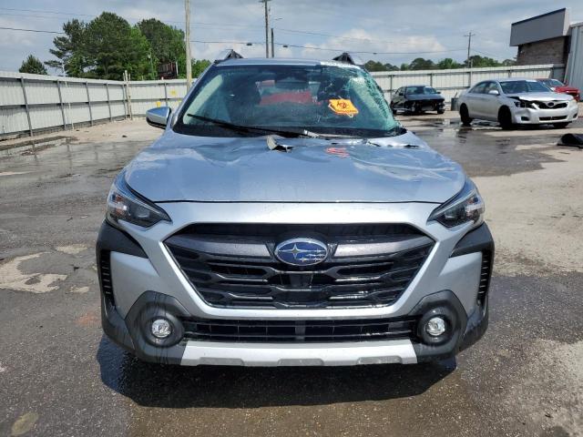  SUBARU OUTBACK 2024 Silver