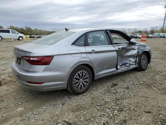  VOLKSWAGEN JETTA 2021 Srebrny