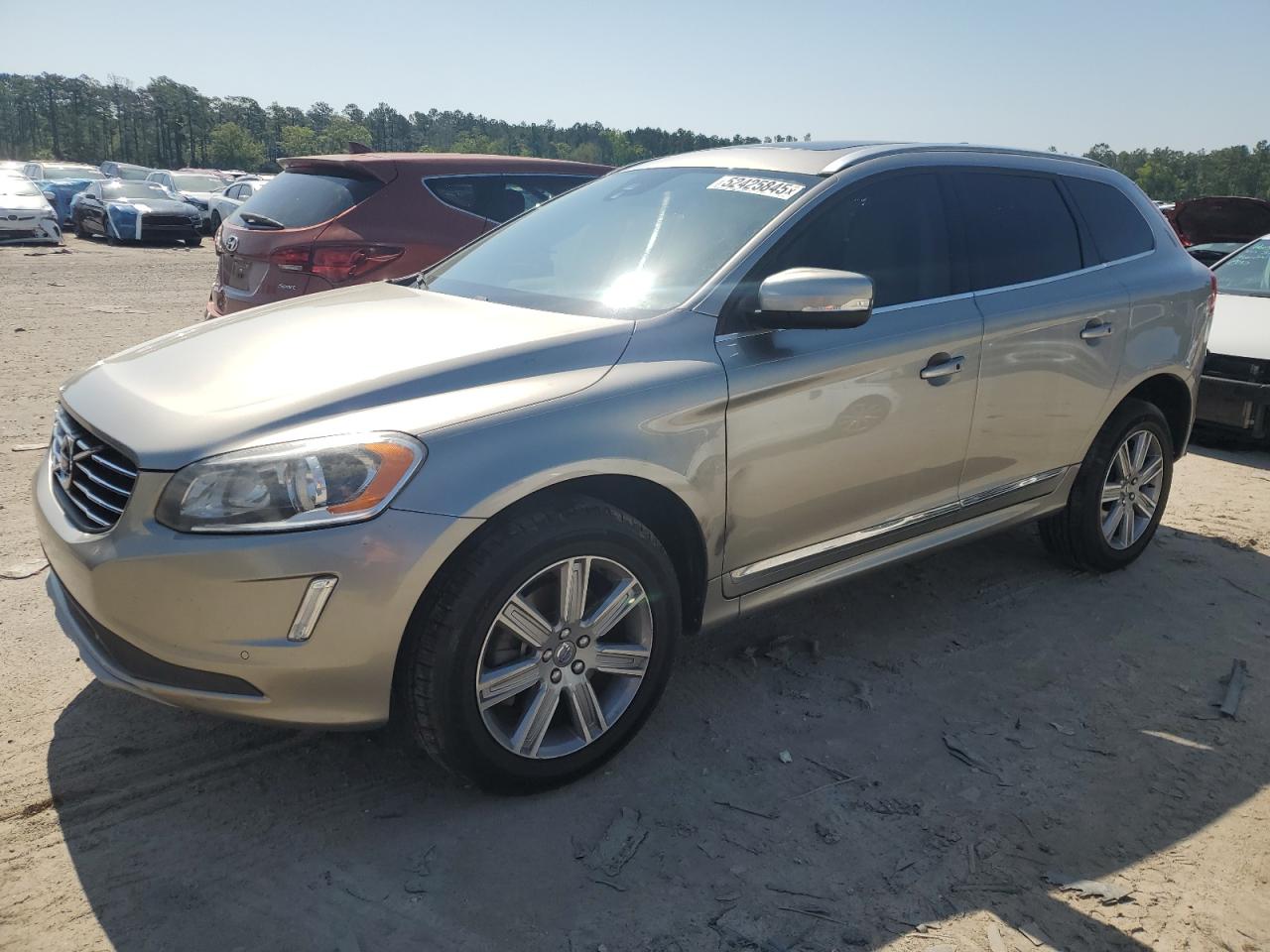 2016 Volvo Xc60 T6 Premier for Sale in Harleyville, SC - Side