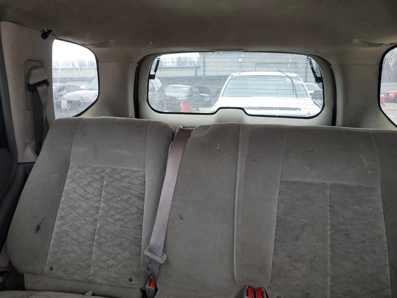 2005 GMC Envoy VIN: 1GKDT13S352210684 Lot: 53716735