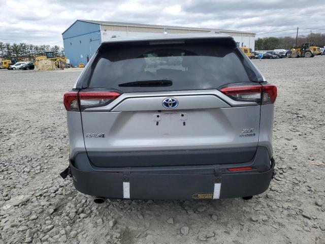  TOYOTA RAV4 2022 Серебристый