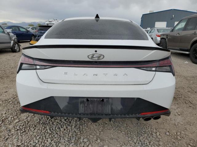  HYUNDAI ELANTRA 2021 Белый