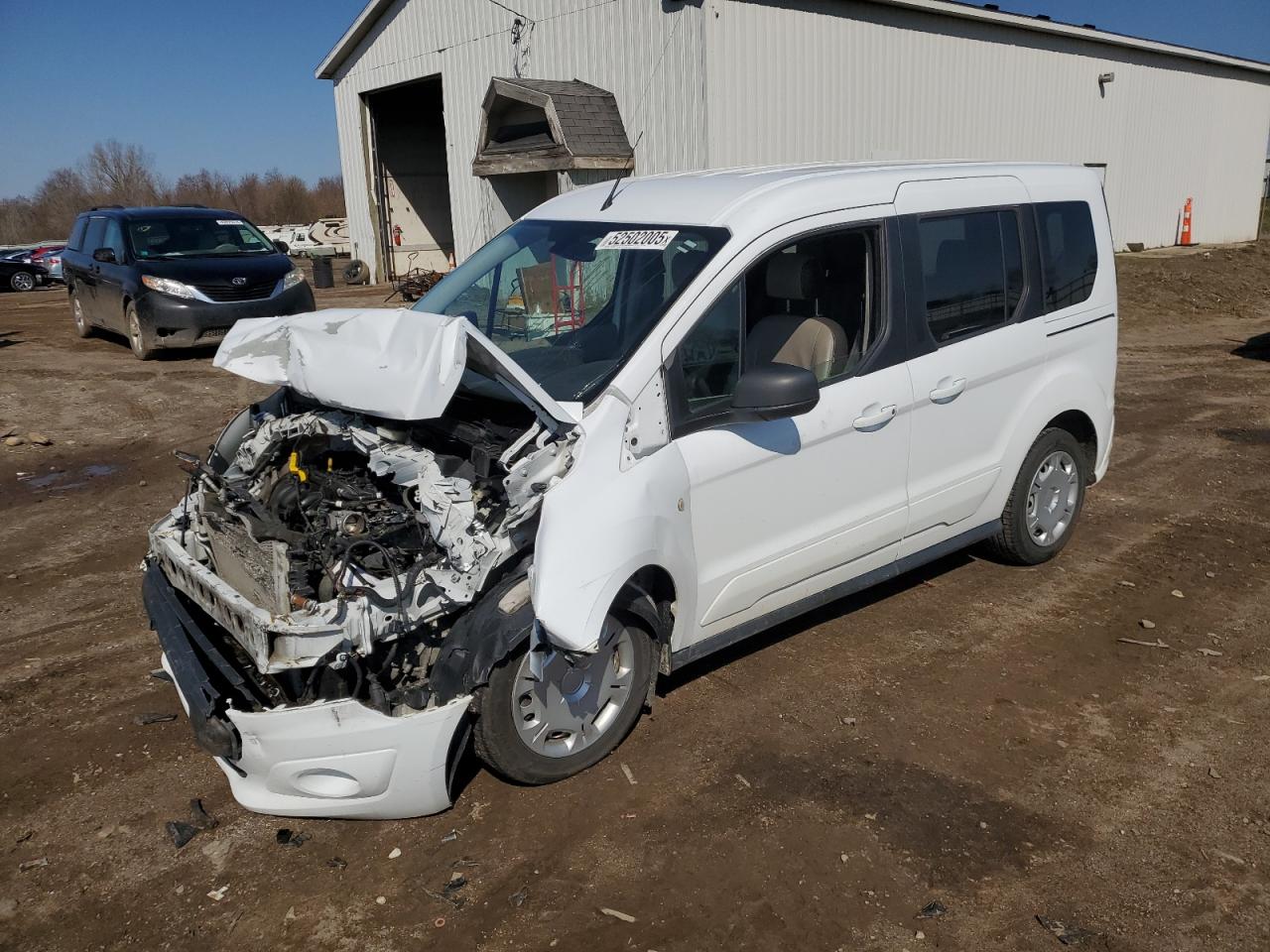 2014 Ford Transit Connect Xlt for Sale in Portland, MI - Front End