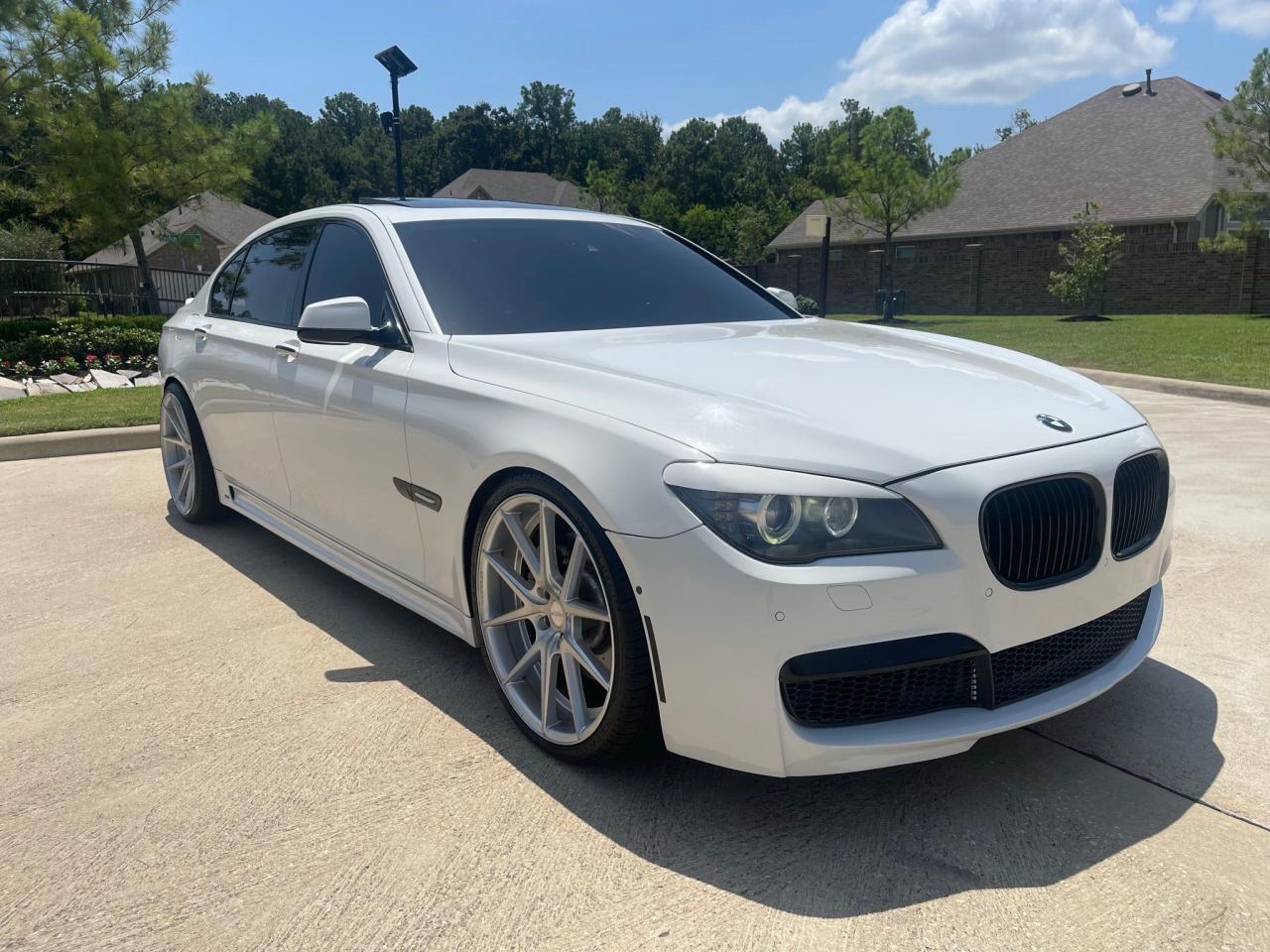 2010 Bmw 750 Li للبيع في Houston، TX - Minor Dent/Scratches