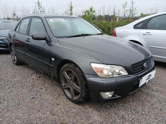 2002 LEXUS IS200 SE