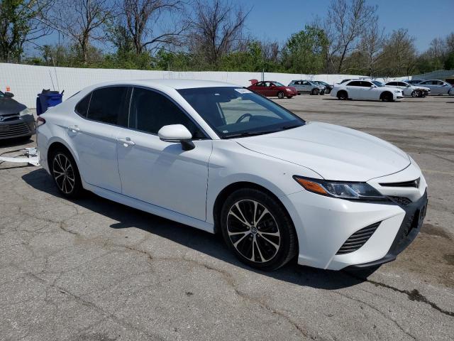  TOYOTA CAMRY 2018 White
