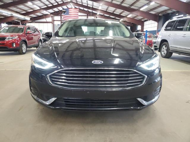  FORD FUSION 2019 Чорний
